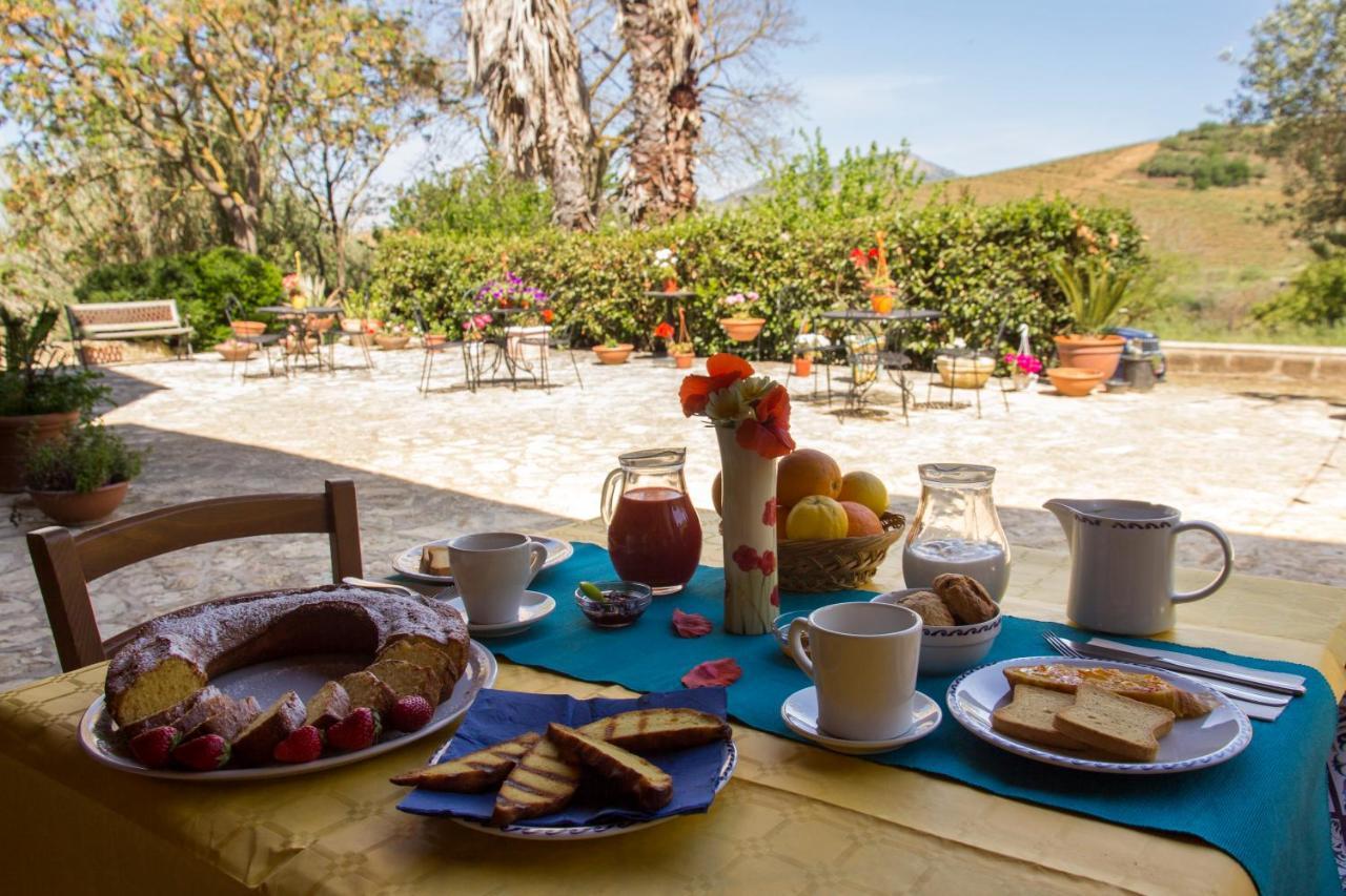 Agriturismo Tarantola Villa Alcamo Bagian luar foto