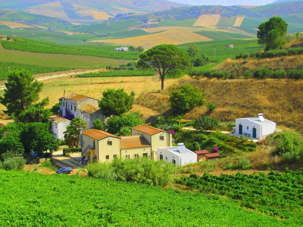 Agriturismo Tarantola Villa Alcamo Bagian luar foto